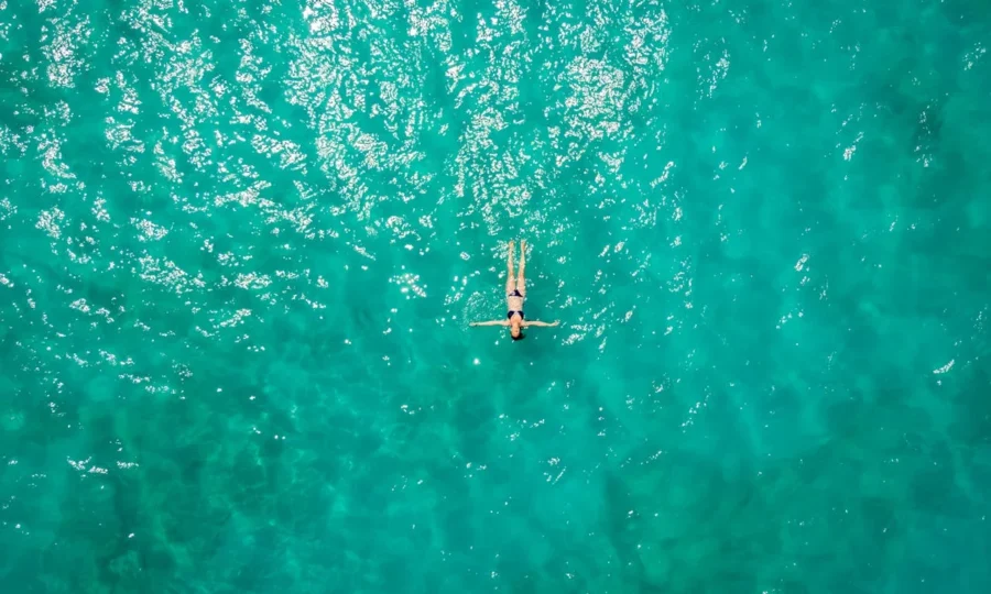 Não voe com seu drone próximo da água, a gente explica o porquê