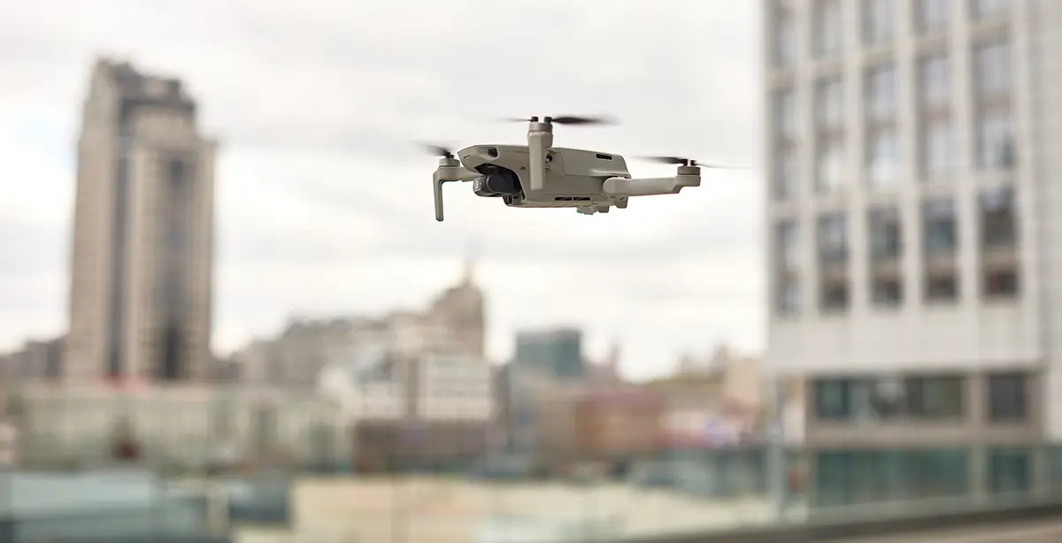 Regras para drones em 2026: SISANT, SARPAS e o que mudou